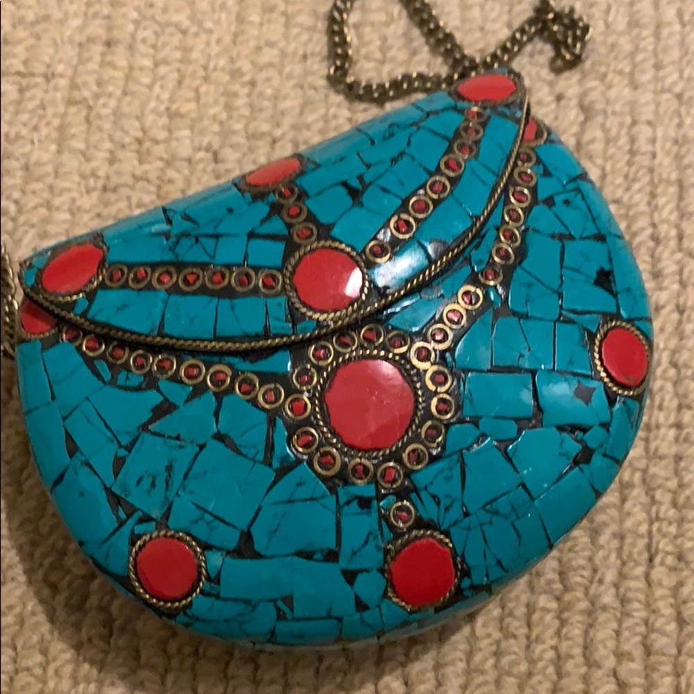 Stone chain clutch - Picture 3 of 7